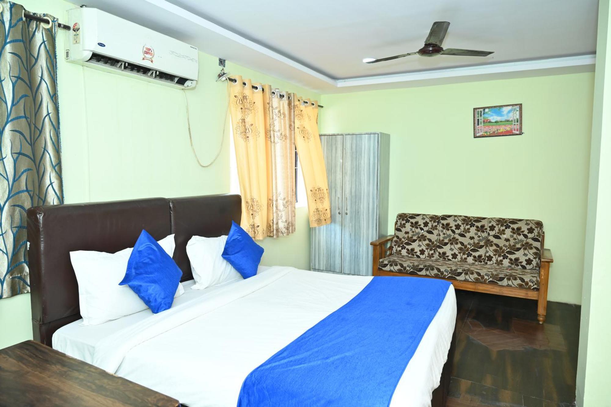 Hotel Ankitha Grand Hyderabad Exteriör bild